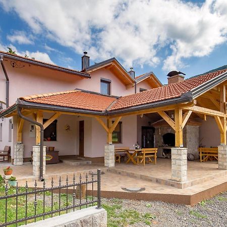 Amazing Home In Vrzici With Jacuzzi Dış mekan fotoğraf