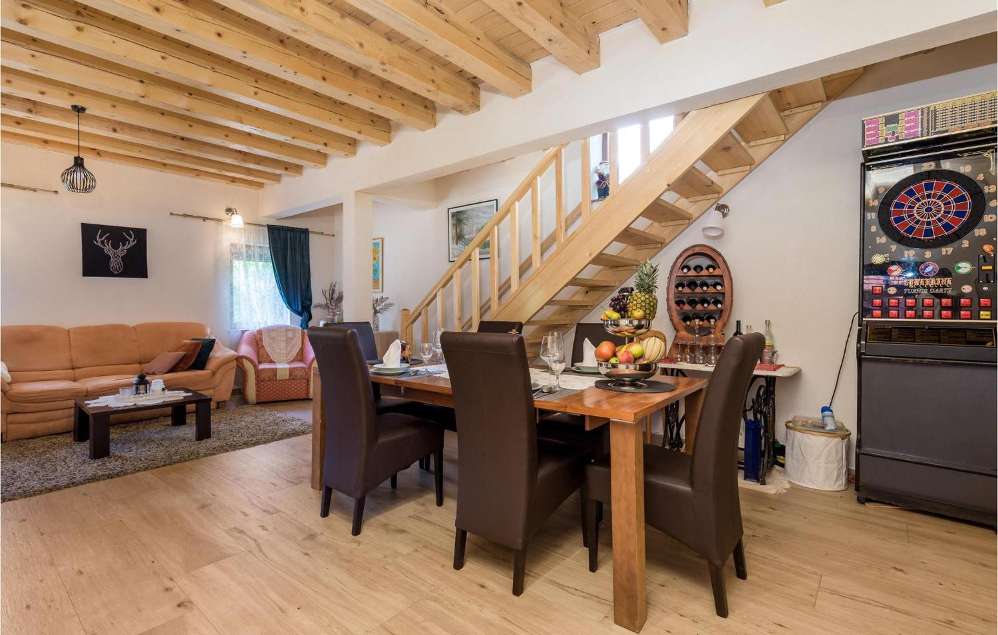 Amazing Home In Vrzici With Jacuzzi Dış mekan fotoğraf